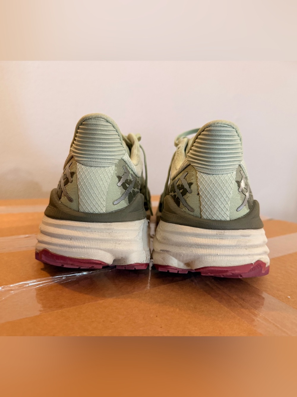 Hoka Women’s rare Stinson 7 Trail Sneaker in Sage Green with Pink Logo - Picture 6 of 9